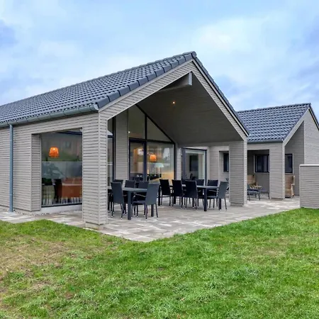 Villavilla 768 - Am See, Deutschland