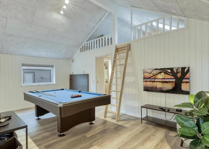 Villavilla 768 - Am See, Deutschland *